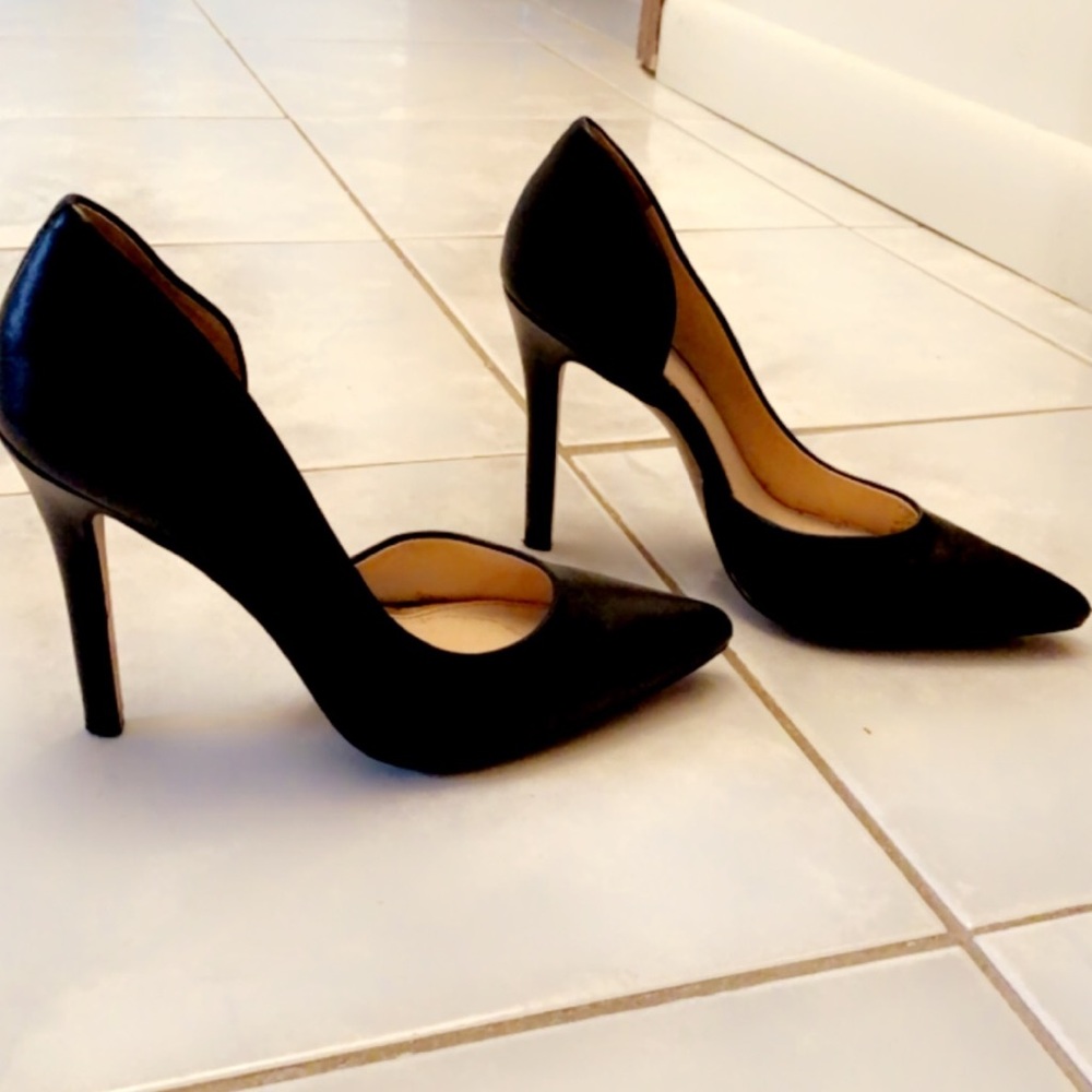 Black Jessica Simpson D’orsay Pumps